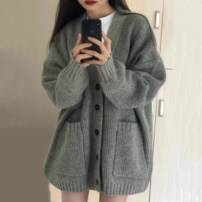College Style Knitted Jacket for Women in Autum New Style Small Single-Breasted Loose Lazy Retro Style Sweater Cardigan Trendy College Style Knitted Jacket for Women in Autum New Style Small Single-Breasted Loose Lazy Retro Style Sweater Cardigan Trendy