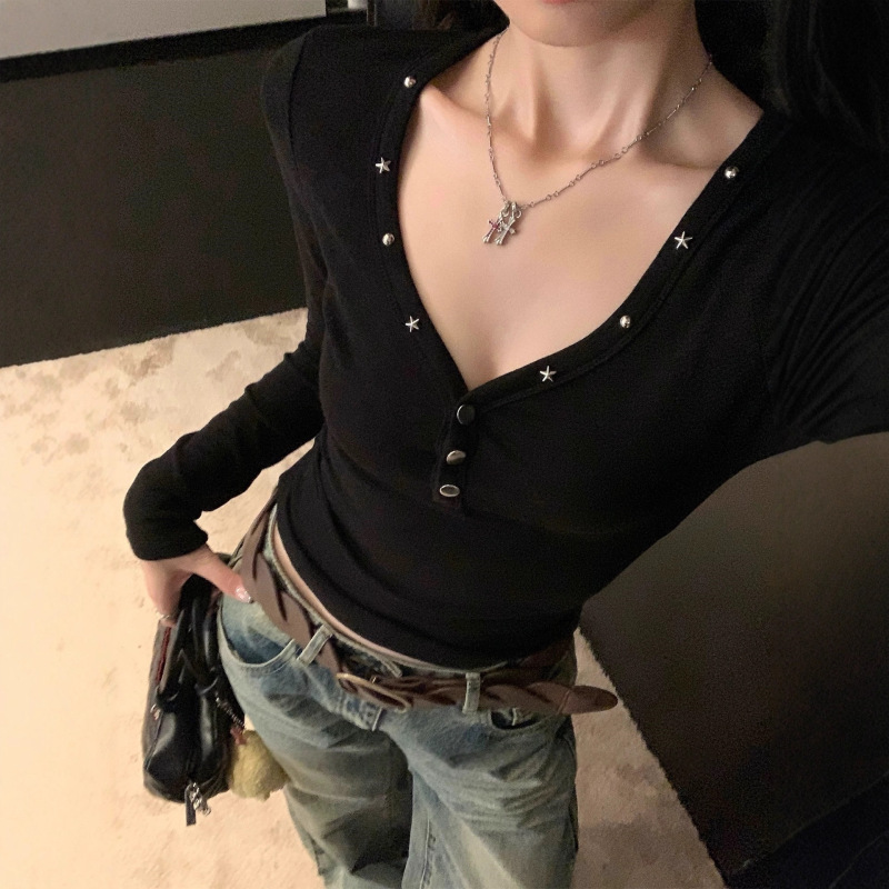 Korean Style Spicy Girl V-Neck Button Design Long-Sleeve T-Shirt for Women, Autumn 2025 New Unique Solid Color Slim-Fit Base Top