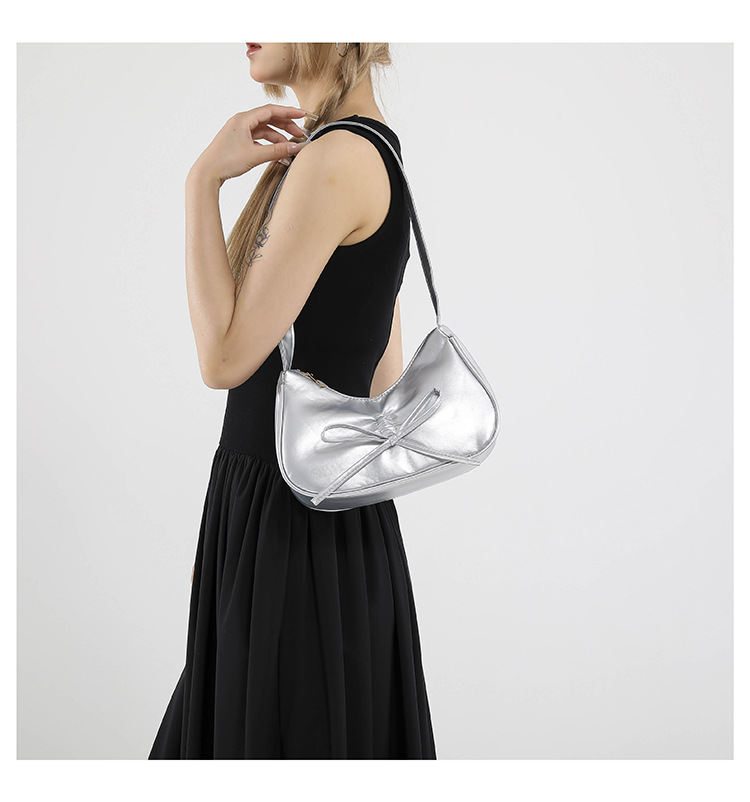 This is a trendy and fashionable single-shoulder crossbody bag with a simple bow design for women's 2024 autumn and winter collection undefined
