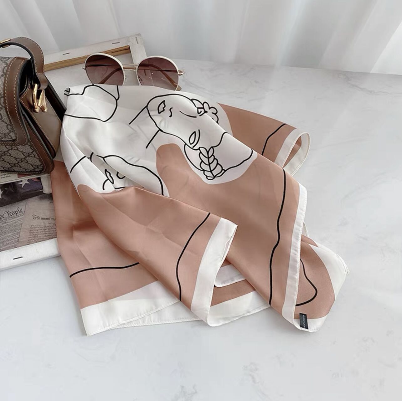 2025 nuevo estilo bufanda de seda mujer 70x70 bufanda cuadrada primavera y otoño moda todo fósforo camisa profesional traje bufanda de etiqueta delgada