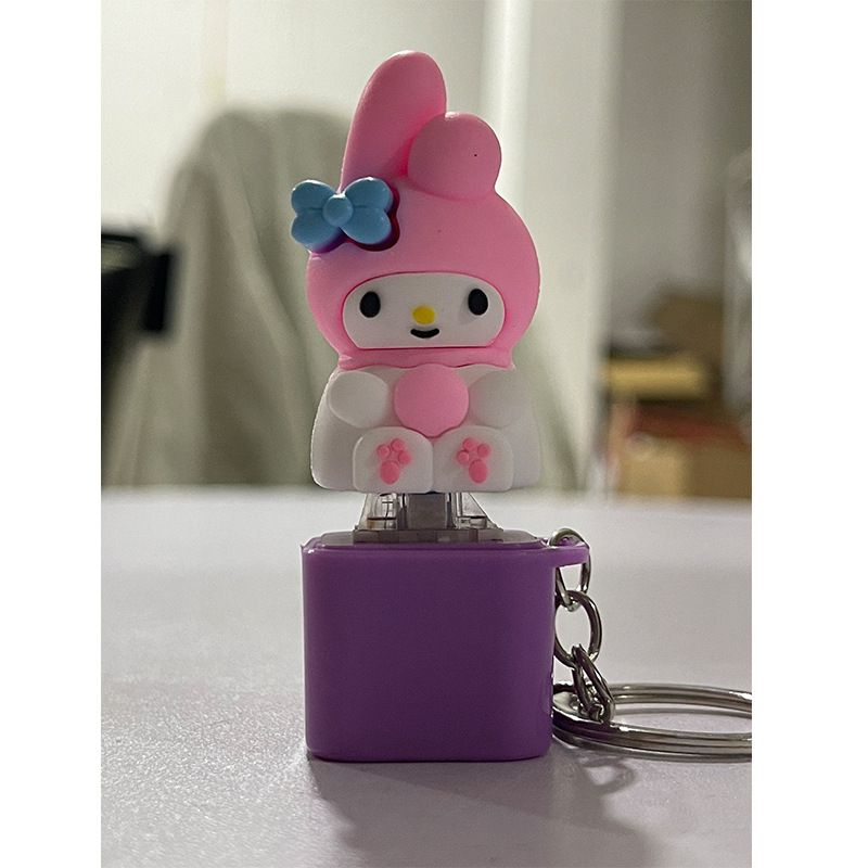 新商品の鉢鶏の鍵は帽子のシャツを掛けます。|undefined