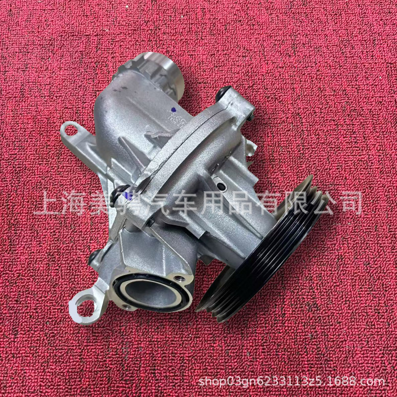 Applicable to Volvo S90XC60 cooling water pump 32252604 32208947 32257932 32252284