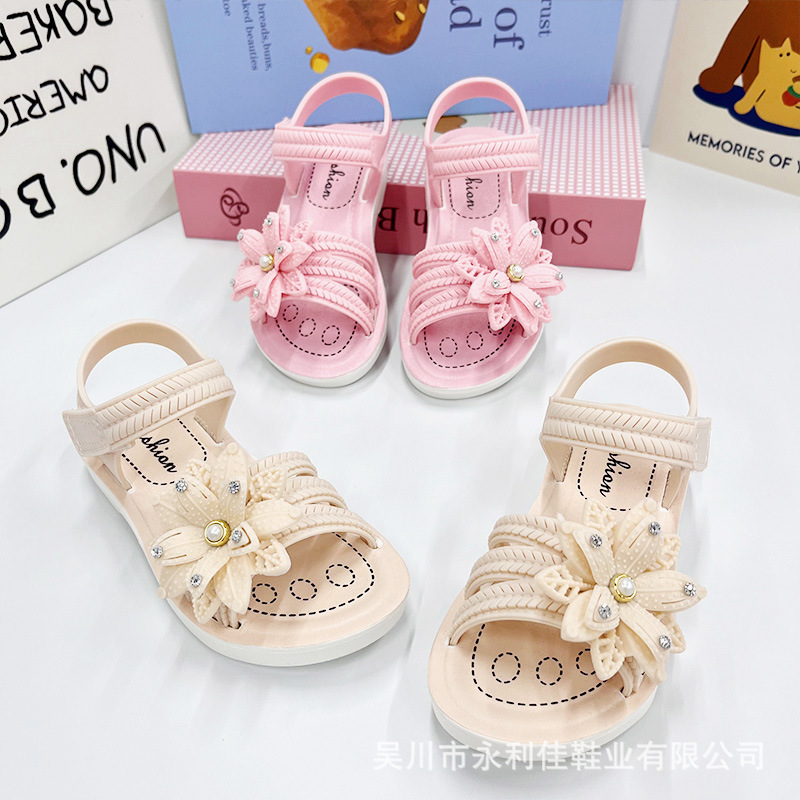 Sandalias de niñas de verano nuevas niñas pequeñas niñas bebés antideslizantes fábrica de flores al por mayor de comercio exterior