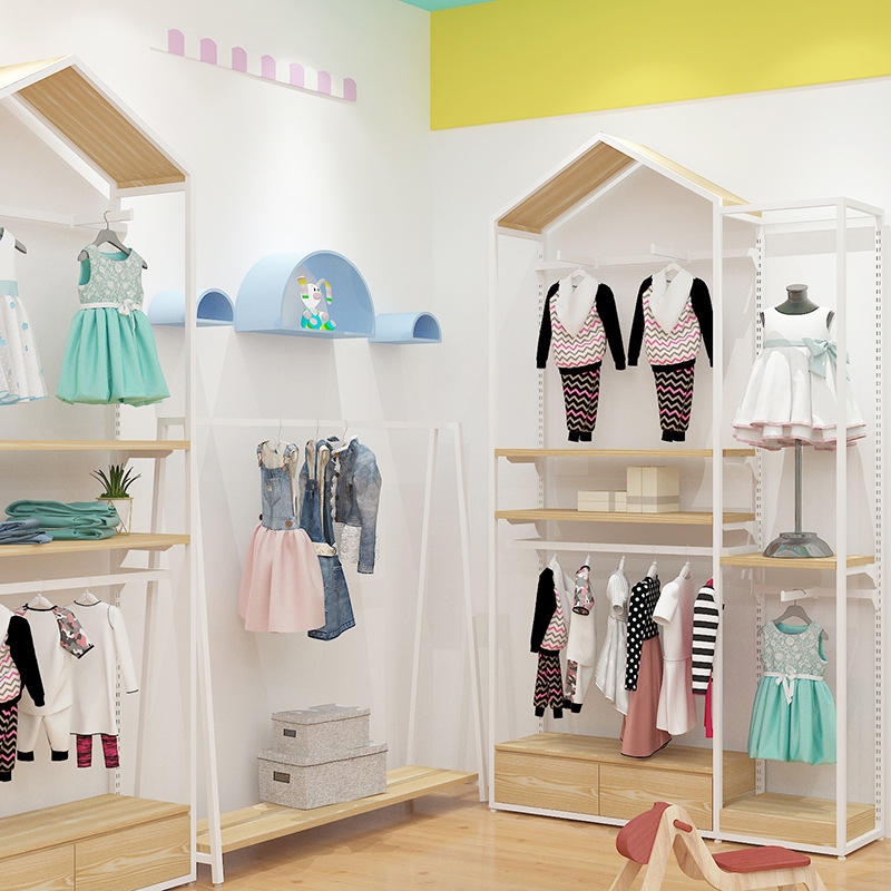 Estante de ropa para niños percha de piso en forma de Casa estante de exhibición simple tienda de ropa para niños estante de exhibición combinación montada en la pared