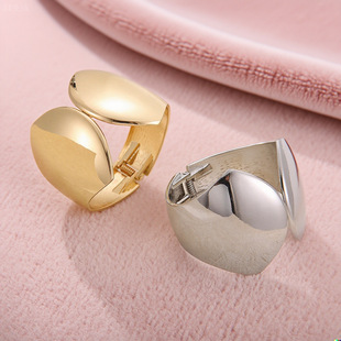�F����Ҏ�t����Ů�Ͻ����Cins�OӋ�КW�����s�����֭h�羳