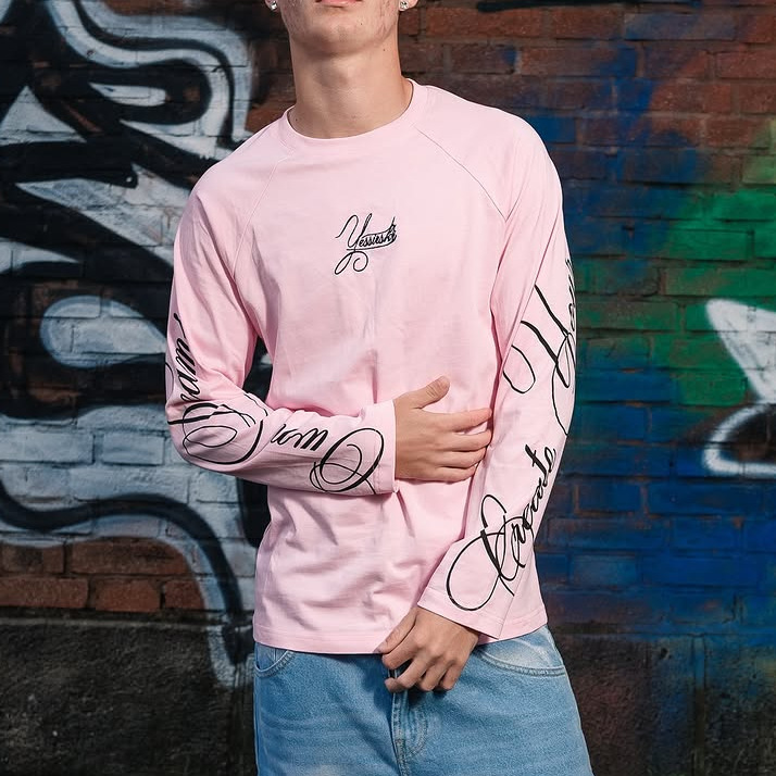 T-shirt a maniche lunghe da uomo con stampa di lettere in stile americano | Top casual a blocchi di colore dalla vestibilità comoda_voghion.com