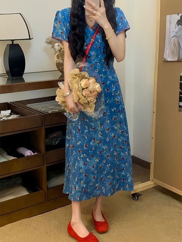 法式气质小清新V领碎花连衣裙女夏季新款设计感海边度假风长裙子|undefined