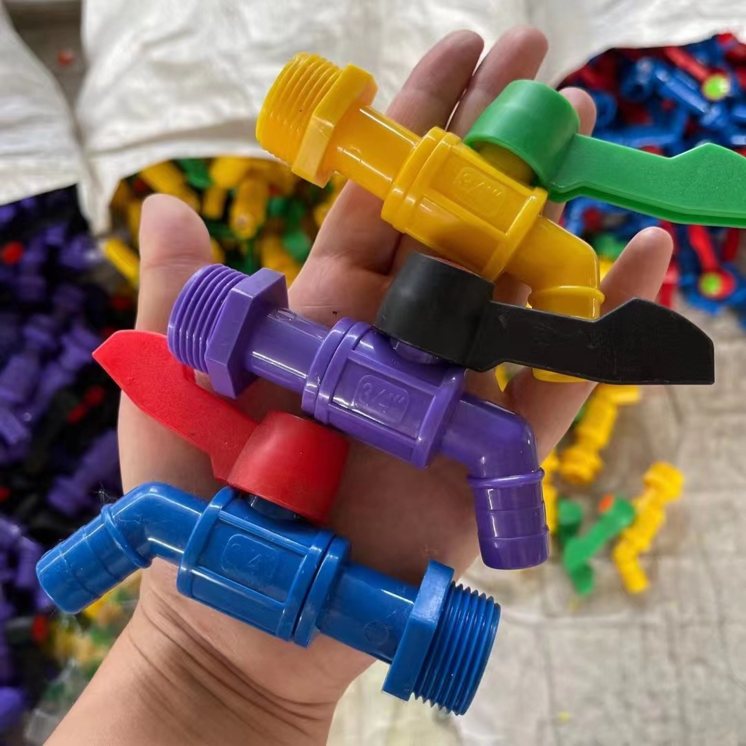 Wholesale washing machine faucet one in two out plastic mop pool balcony bathroom multi-function double-mouth faucet