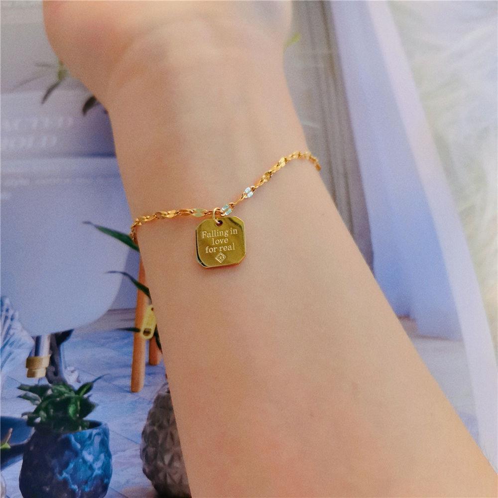 Estilo coreano retro pulsera de acero de titanio hembra ins estilo hip hop CD Smiley cara novias pareja pulsera Red pulsera de moda pulsera