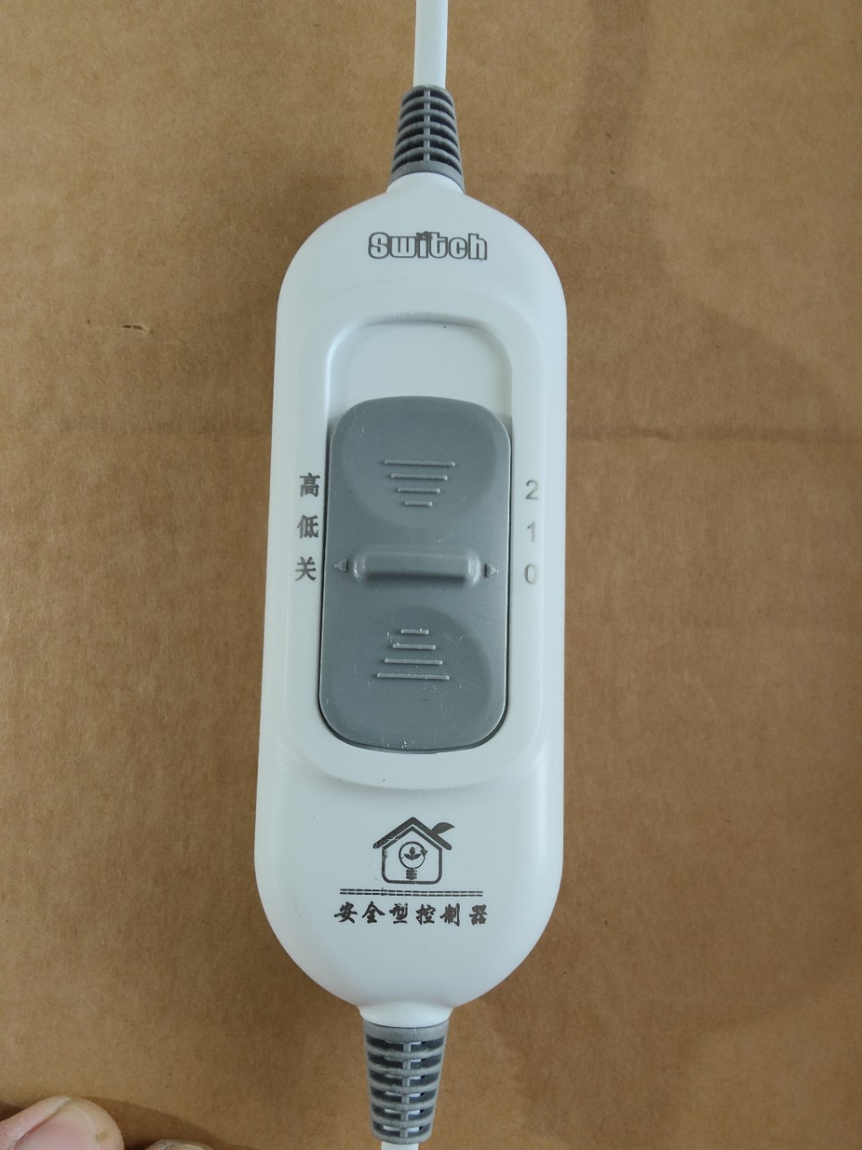 厂家直销电热毯单控温控开关热敷碳晶暖脚垫