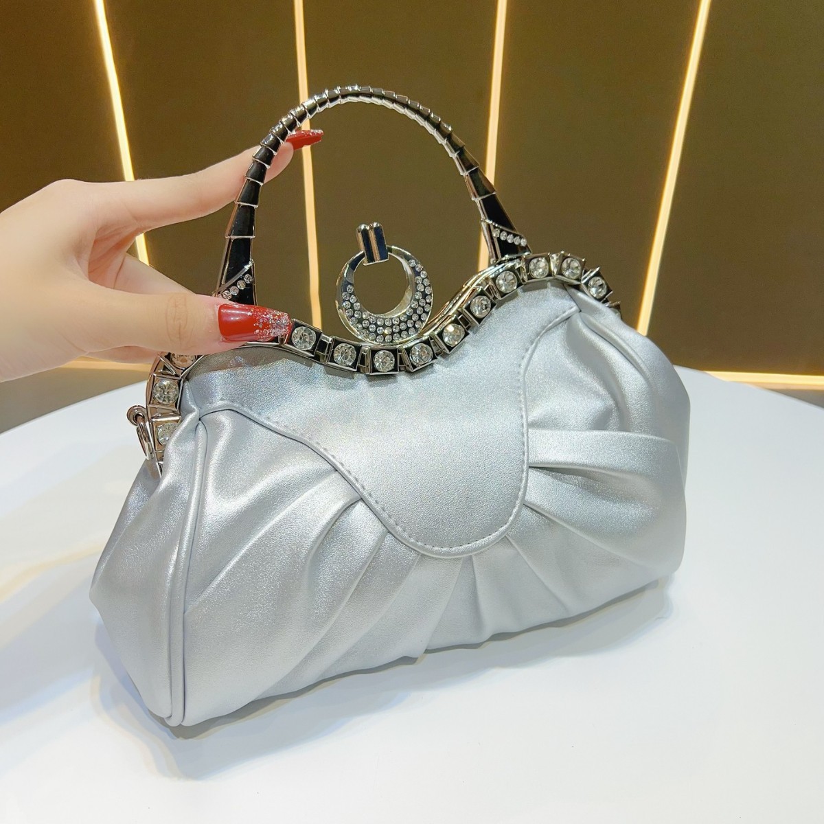 Vintage Pleated Evening Clutch Large Capacity Shoulder Bag Women_voghion.com