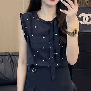 ��ʽ����ӡ��С���n������Y�@�ݟo�䱳��Ů�r�����c���|С����