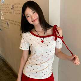 【40支酷丝绵1×1】美式爱心满印花斜露肩t恤女修身绑带甜辣妹上