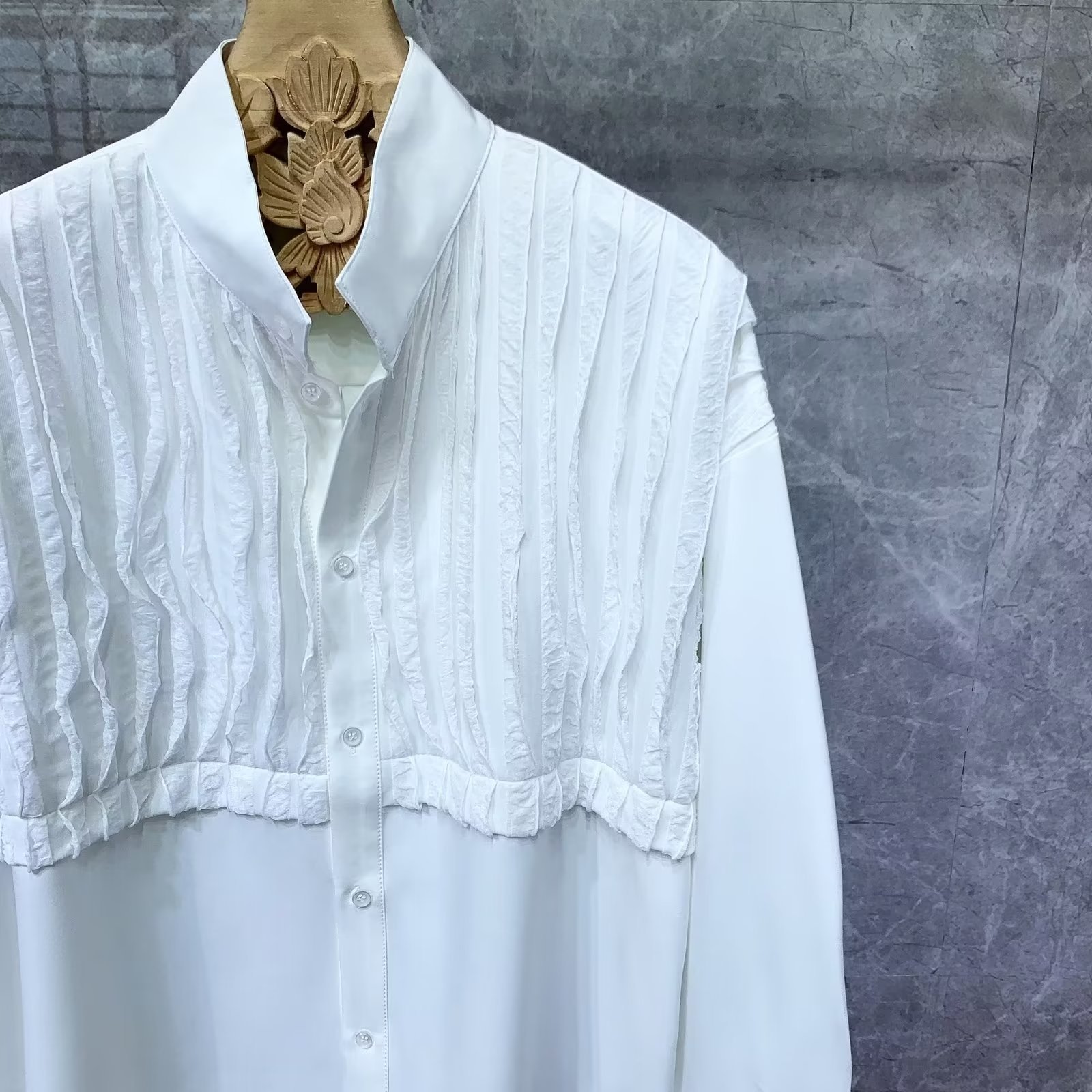 Otoño de alta gama frita calle guapa camisa masculina versión coreana de la moda ins estilo perezoso camisa casual de manga larga