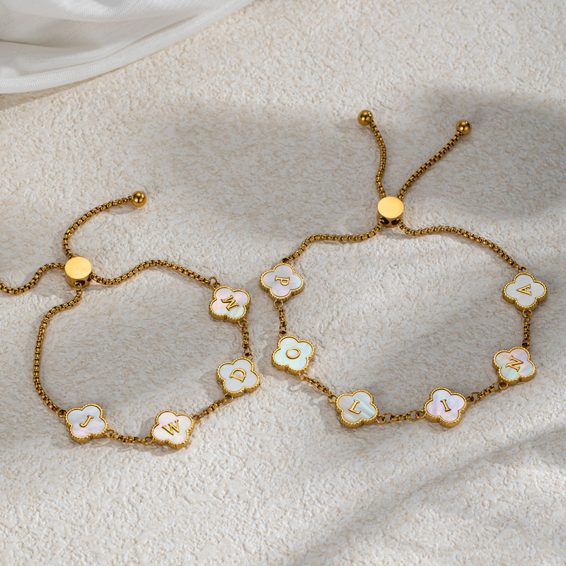 In-Stock Minimalist High-End Niche Stainless Steel Four-Leaf Clover Bracelet with Capital Letter Pearl Chain Beads