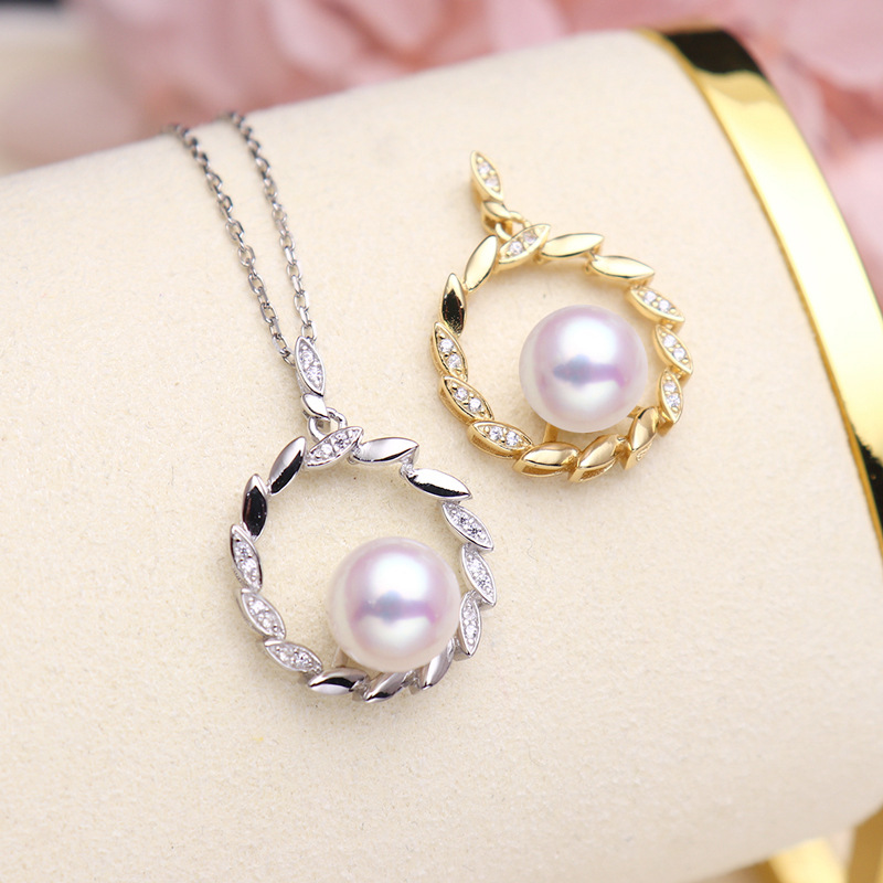 Women's Korean-style diamond-embedded wheat circle pendant necklace