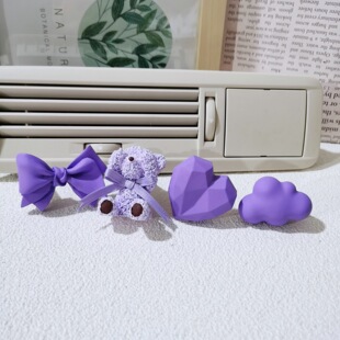 Purple bow bear car aromatherapy car air conditioning outlet perfume expansion stone ornaments