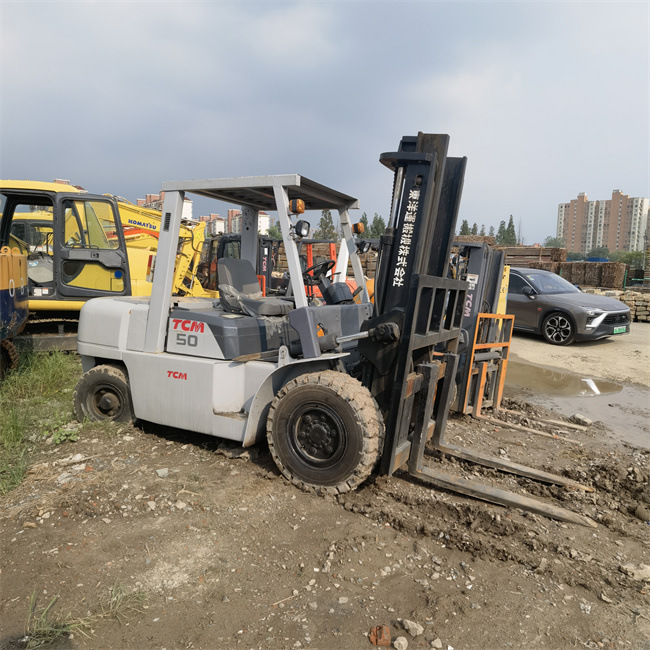 Used forklift 5t TCM original Japan high power lifting tool