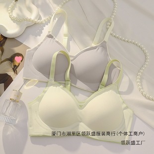 �o�ۃ���ŮС�ؾ۔n�o�Ȧ���m�W����������Ů���ر���̶�������