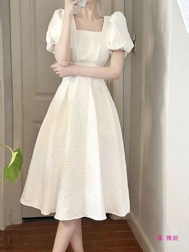 2025 Summer New French First Love White Long Dress for Women, Fitted, Slimming, Fresh and Sweet, Short Sleeve Dress