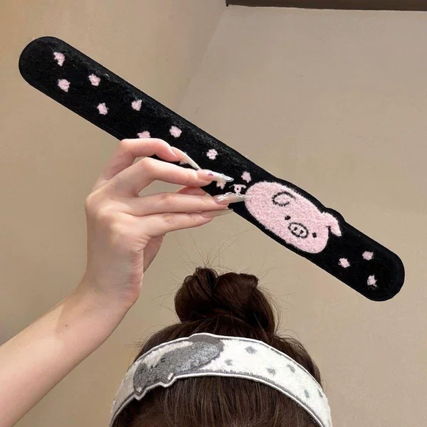 Polka Dot Long Cartoon Bangs Stickers with Pink Piggy, Gray Milk Bubble, and Kitten Embroidery Magic Stickers for Girls' Hair Accessories