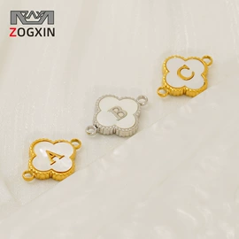 耳环;项链;耳钉