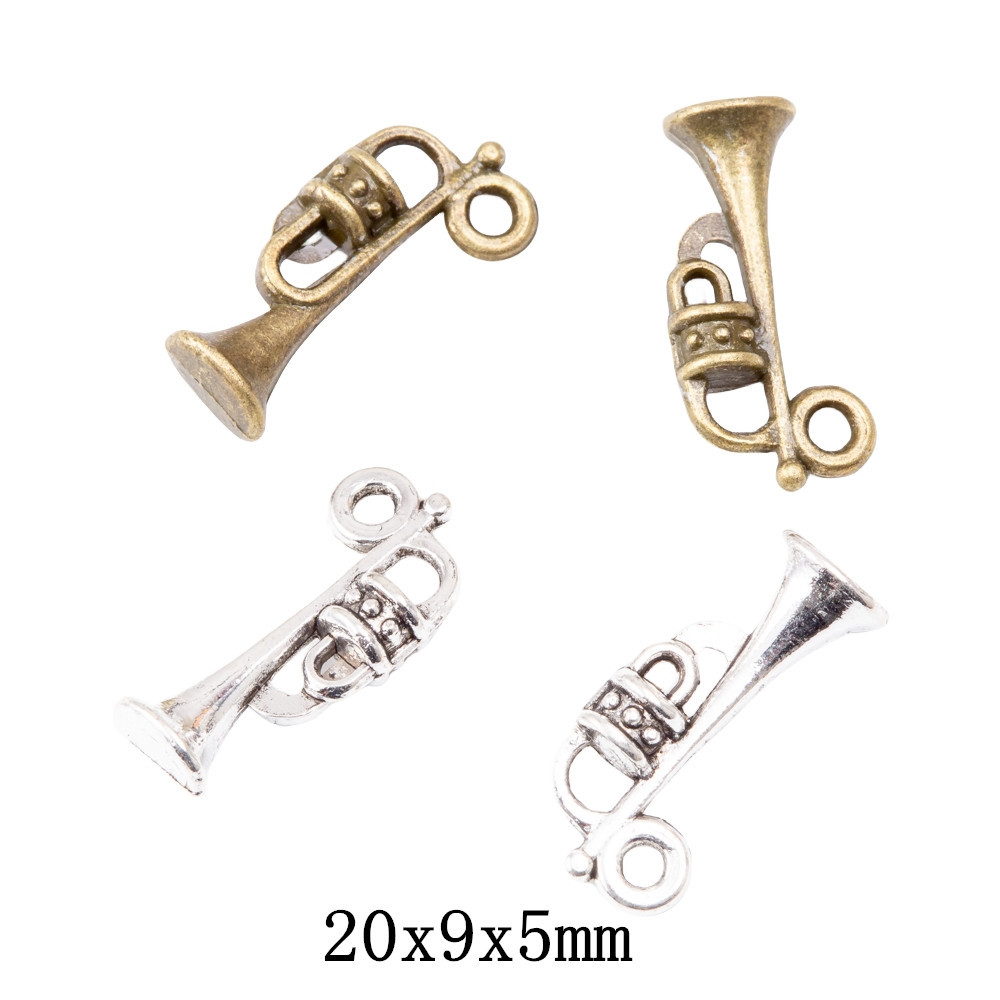 Retro two-color accessory with accessories