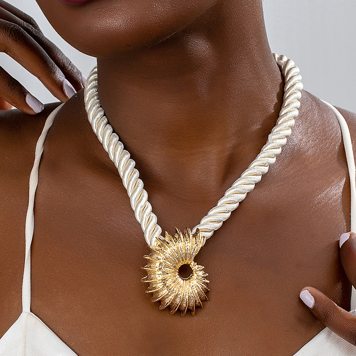 Cord String Chain Type 1 Piece Quantity Casual, Holiday, Beach Occasion Exaggerated Marine Style Conch Alloy Rope Cord String Lobster Trigger Clasp Closure Pendant Necklaces Wholesale