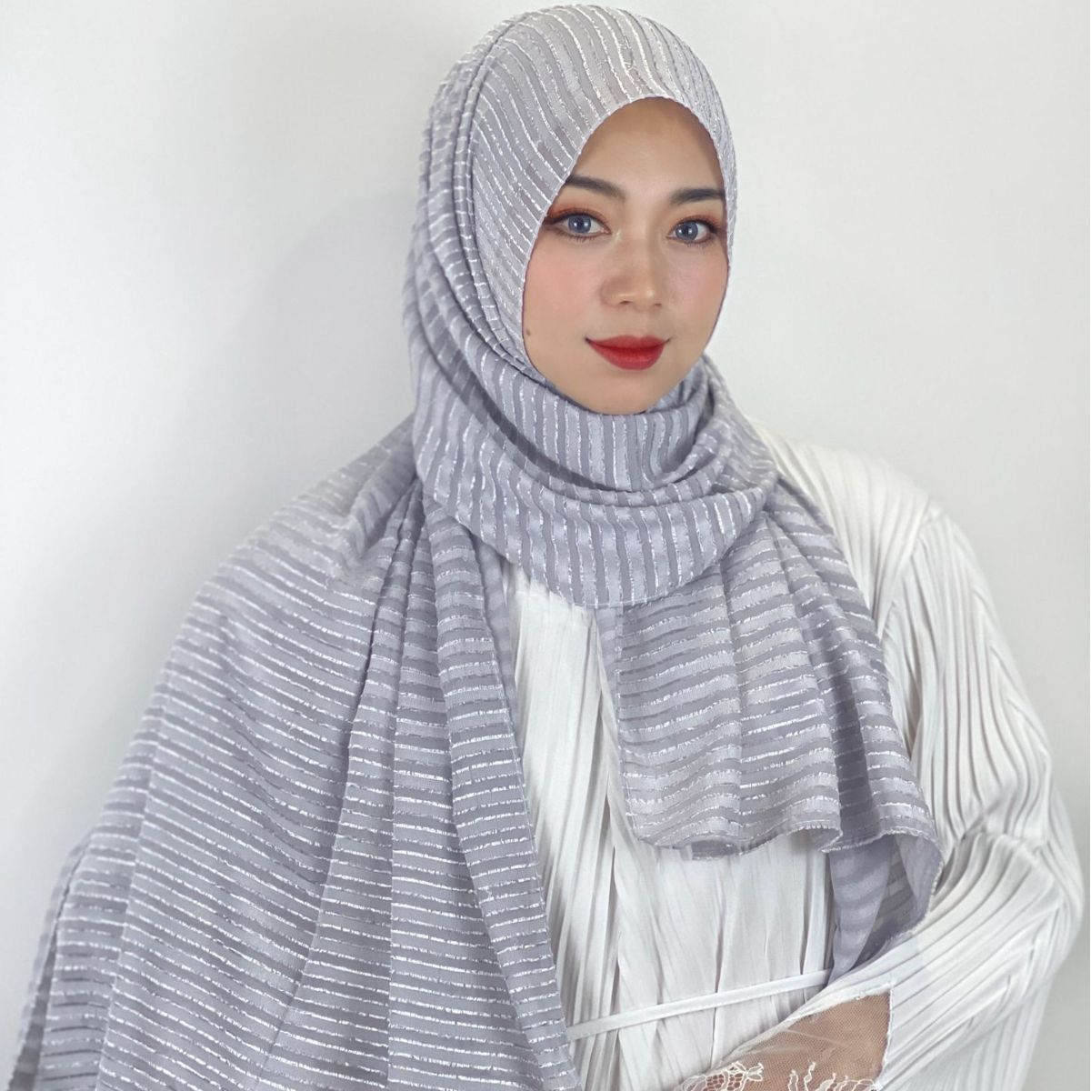 New Striped Scarf Solid Color Embroidered Chiffon Malaysian Women's Headscarf Ethnic Scarf Wholesale