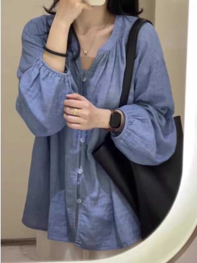 Áo chống nắng cardigan nữ tay dài cổ V chất liệu tencel mỏng nhẹ, phối cùng chân váy linen — xanh lam