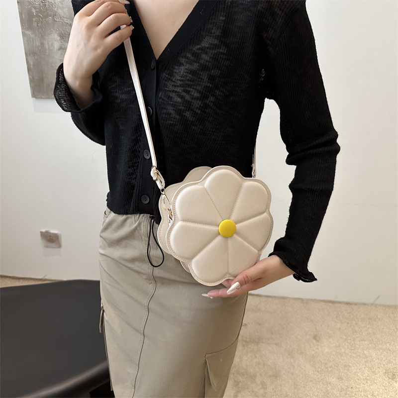 Color sólido coreano nuevo diseño de flores personales de impresión de verano 2024 estilo estilo extranjero bolso de hombro para mujeres