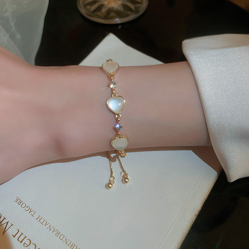 Real gold electroplated opal pearl flower love bracelet Korean ins fashionable adjustable bracelet light luxury bracelet