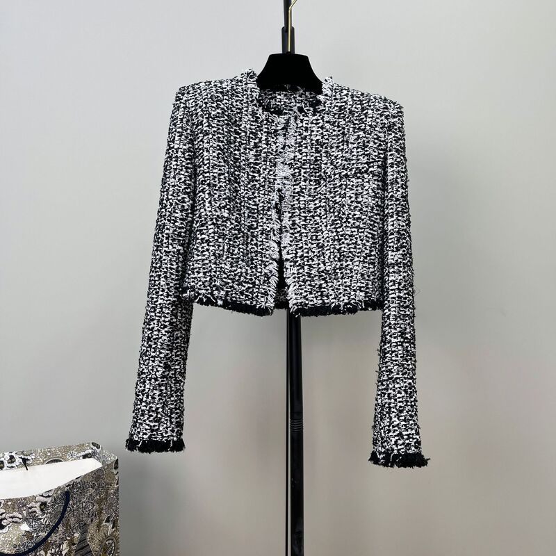25 Autumn and Winter New French High-End Tweed Short Jacket Women's Black and White Handmade Tassel Top Cardigan Jacket