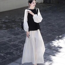 С���Ӳ�ϵ����һ����2024�＾�¿��}ϵ�p���ɫ�R�װ���ȹ���bŮ