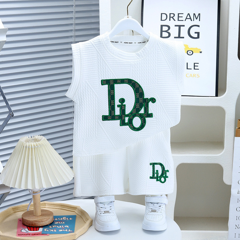 クロスボーダー子供服【刺繍モデル】男の子ベストスーツ新しい子供ネットセレブ服子供クールでハンサムな夏服|undefined