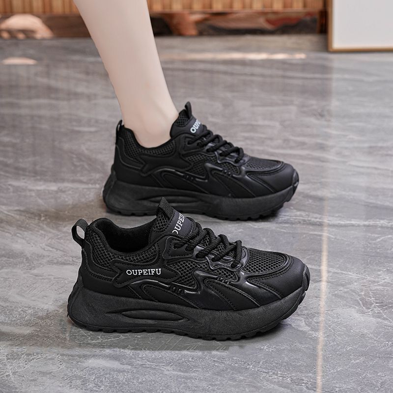 Cross-Border Fashion Lightweight Special Price Sports Shoes for Women 2025 Spring Thick-Soled Versatile Non-Slip Mesh Breathable White Shoes