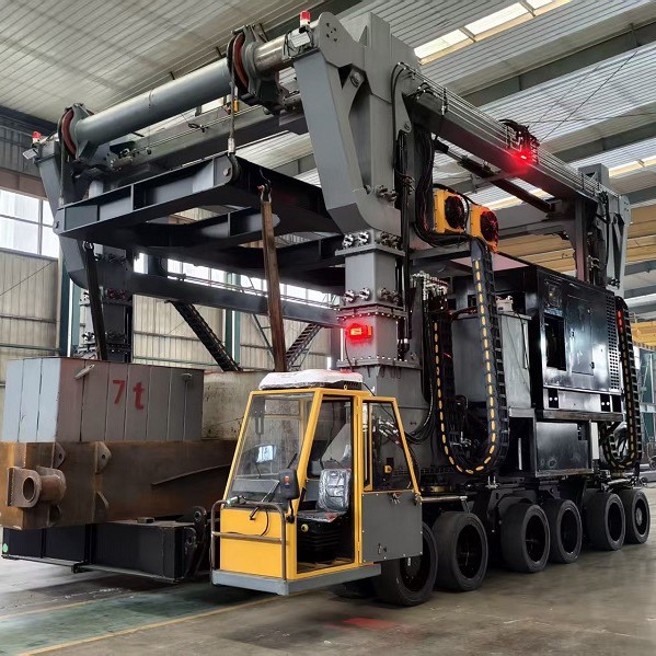 宝威 多轮集装箱跨运车 非标设计 储能跨运车 35T 60T 80T 转运用