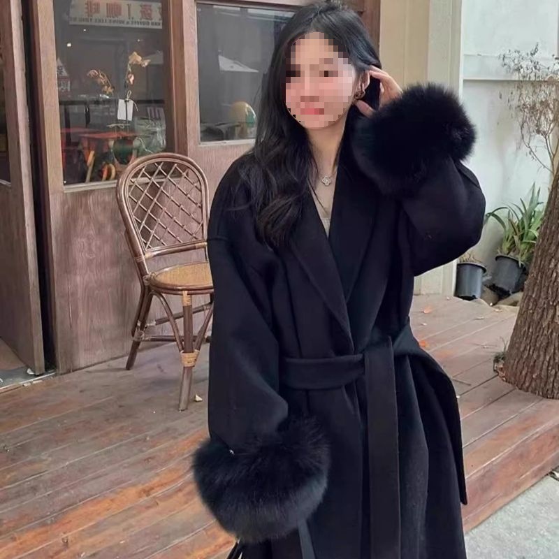French-Style Mid-Length Woolen Coat for Women, Autumn and Winter Design, Unique Fur Sleeves, Elegant Casual Trench Coat