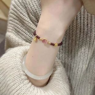 Wholesale New Chinese Style Pixiu Bracelet for Women Lucky Wealth Gathering Niche Simple High Color Value ins Strawberry Crystal Best Friend