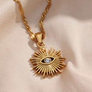 European and American Popular Devil's Eye Pendant Jewelry Stainless Steel Water Wave Chain Cut Out Radiating Diamond Eye Pendant Necklace