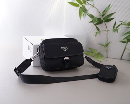 P-Lada Nylon Small Shoulder Bag, Crossbody Bag, Casual Bag, Three-In-One Men's Bag, Large Capacity Women's Bag