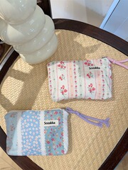 34224 ins小清新化妝包布藝收納口紅零錢包便攜內膽包洗漱手拿包