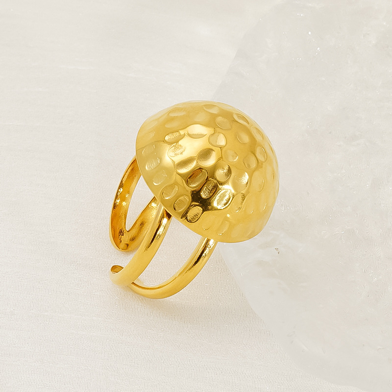 Nuevo anillo de hemisferio de patrón de martillo regordete de acero inoxidable francés para mujer, color simple, personalidad, anillo ajustable de moda