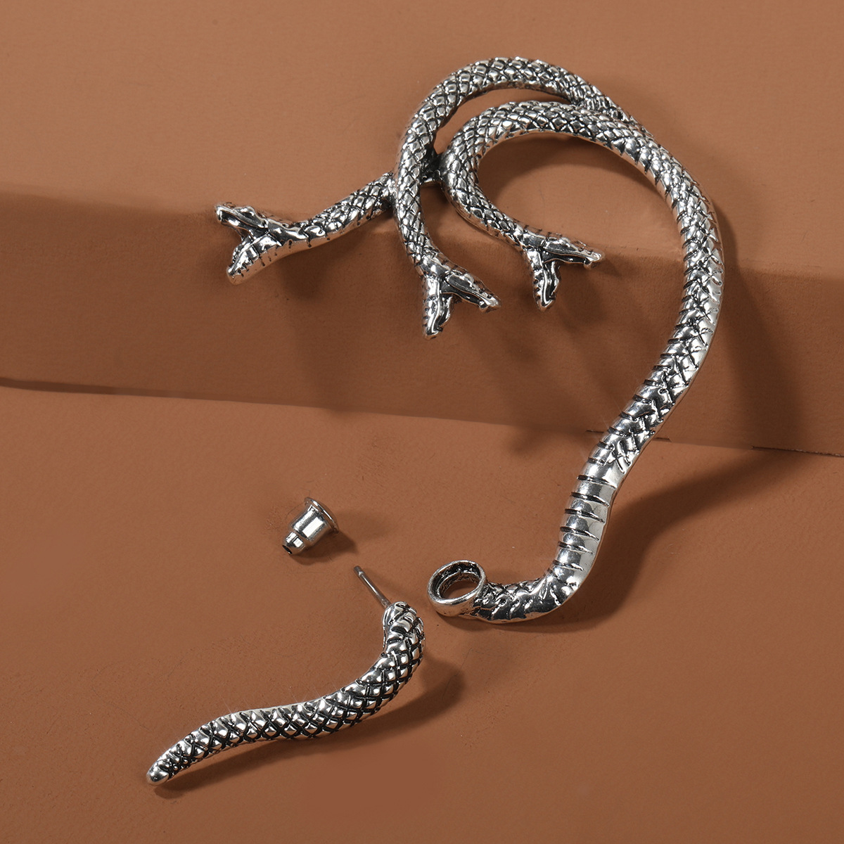 Orecchini gotici retrò con ali da elfo, clip per le orecchie per le donne, stile dark, stile punk, orecchini da diavolo, orecchini a forma di drago, ganci per le orecchie_voghion.com