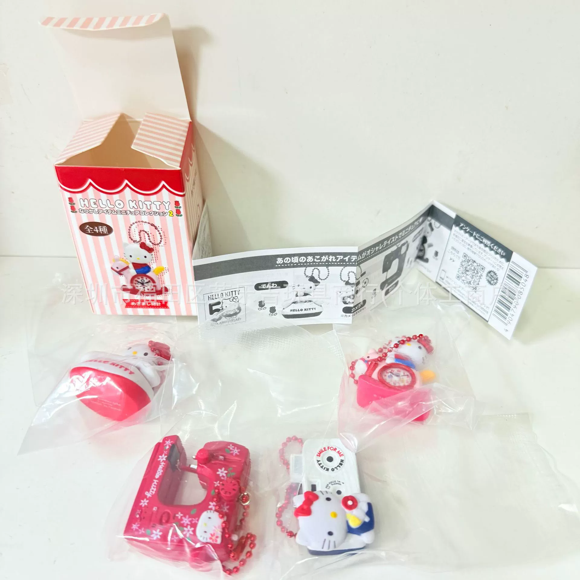 Sanrio, hello kitty, Japanese genuine pendant, camera