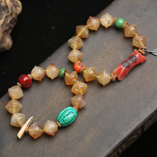 �؅^��Ȼ����w������ִ���Ȧ��Ƕ�����ʯ�������y������l