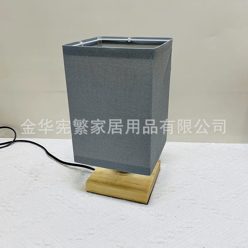 Fábrica directa 2024 lujo creativo de lujo europeo y americano lámpara de escritorio dormitorio simple lámpara de cabecera de cama decoración cálida lámpara de escritorio