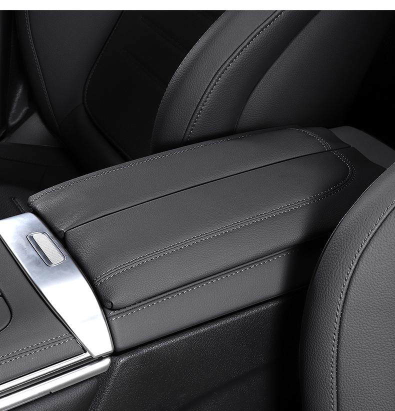 Suitable for 22-26 Models of Mercedes-Benz Glc New C-Class C260L Central Armrest Box Heightening Pad C200L Center Console Protection Pad