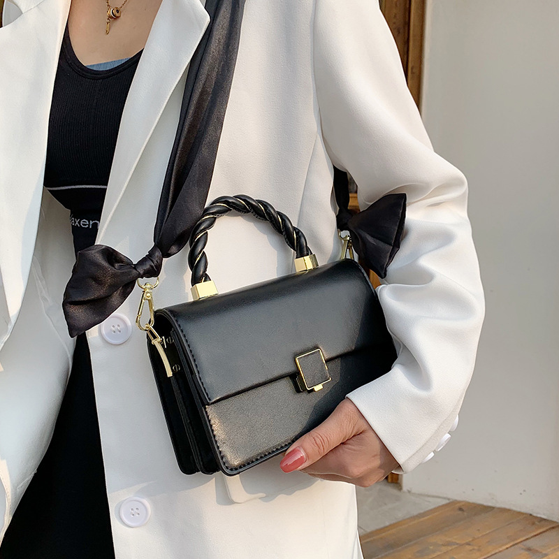 Trendy Small Square Bag Shoulder Bag Ladies Casual Messenger Underarm Bag new summer small fragrance wholesale foreign trade women's bag_voghion.com