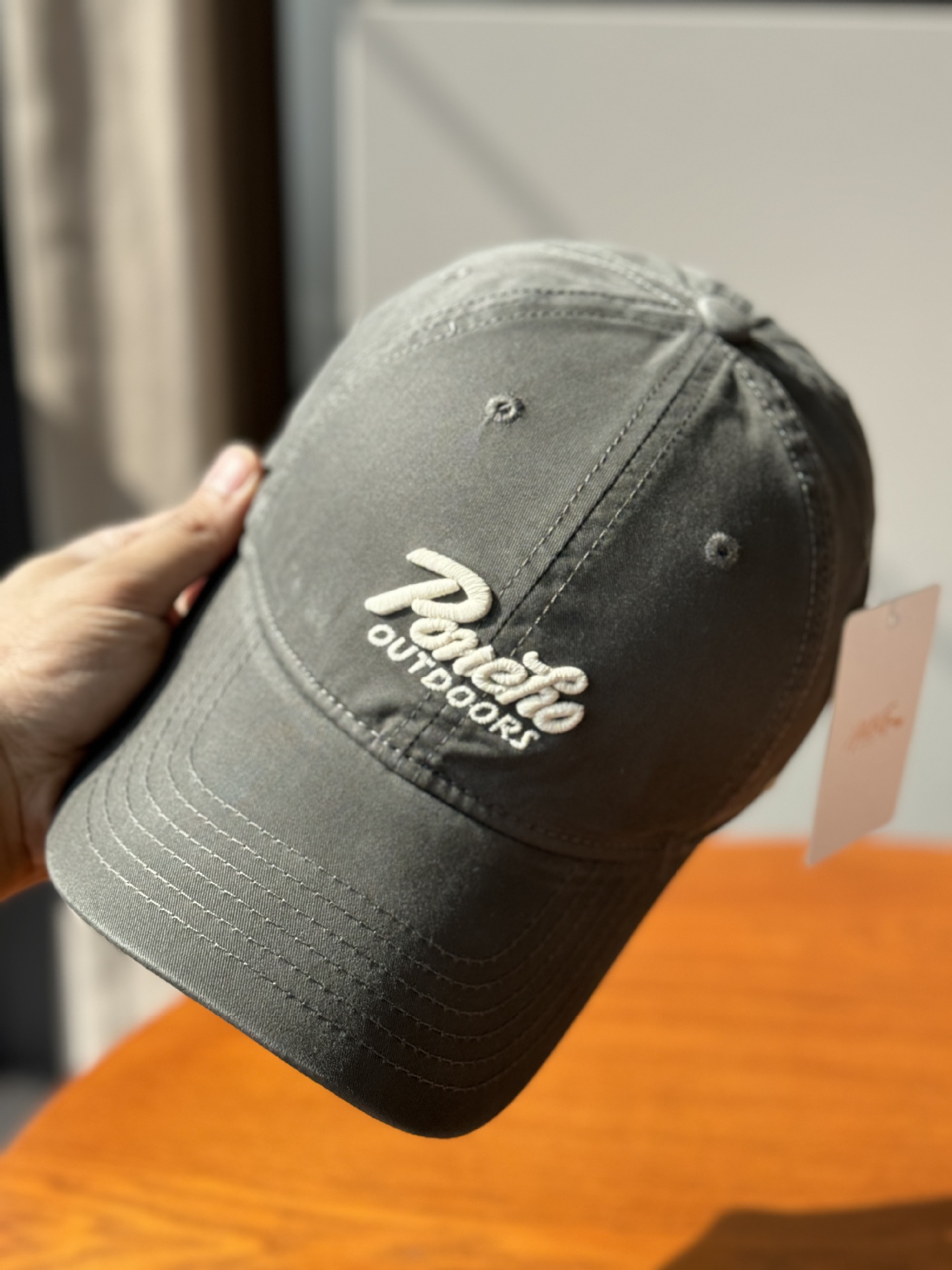 Nuevo estilo coreano de primavera, verano, otoño letras bordadas sombrero de béisbol sombrero de mujer simple de alta calidad sombrero de pareja